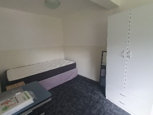 Room 4 3