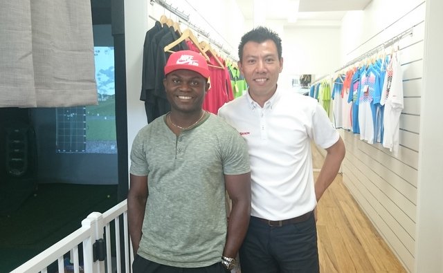 ナイジェリア人ゴルファー、アイキ