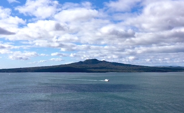 ランギトト島へ出掛けよう