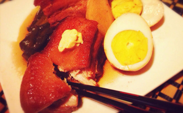 黒ビールで「ラフテー風」豚バラ肉の煮込み