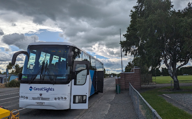 クイーンズタウンからミルフォードサウンドバスツアー