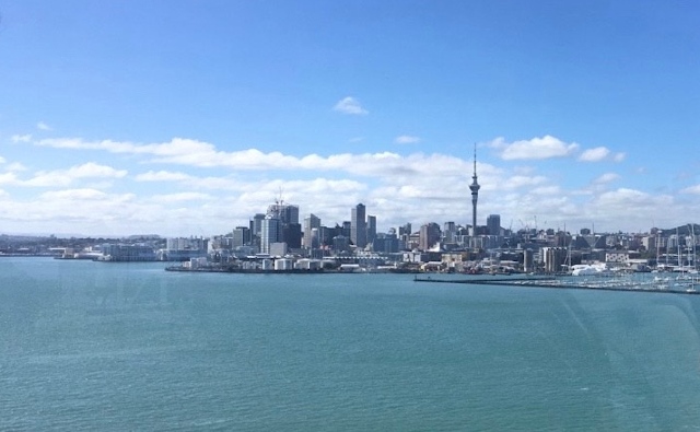 オークランド